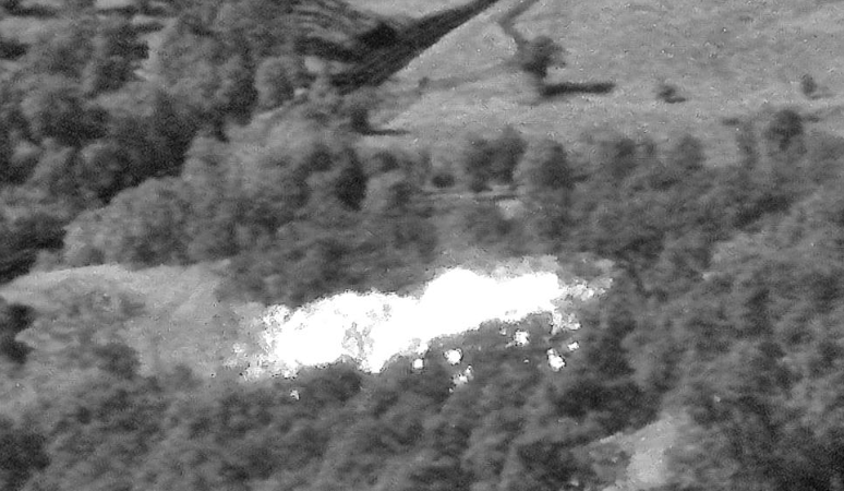mathias_he41002's tweet photo. #HicksFire
Fire is approx 1/4 acre, continuing all resources at this time.
Hwy 20 × Hicks Trail - Upper Lake https://t.co/RQengMOkan