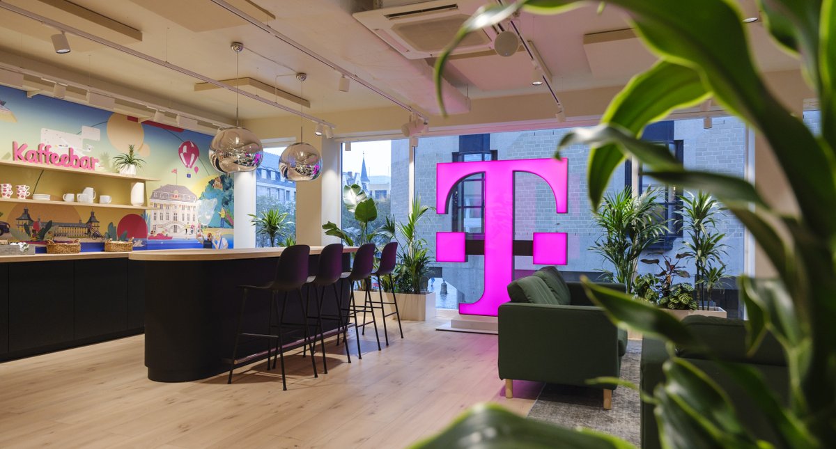 Deutsche Telekom tweet media