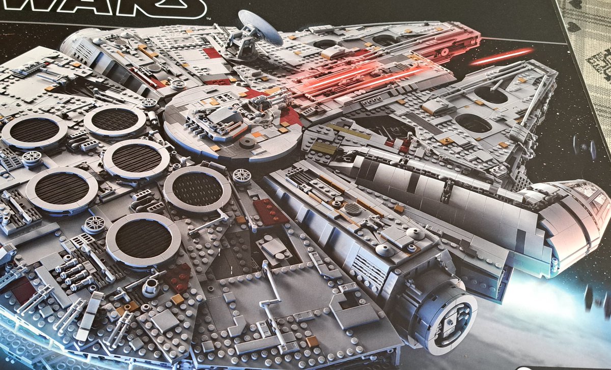 We are spending a bit of time this summer rebuilding this huge thing after bits fell off, much better than buying new.

But it needs dusting and sorting first!

#LEGO
