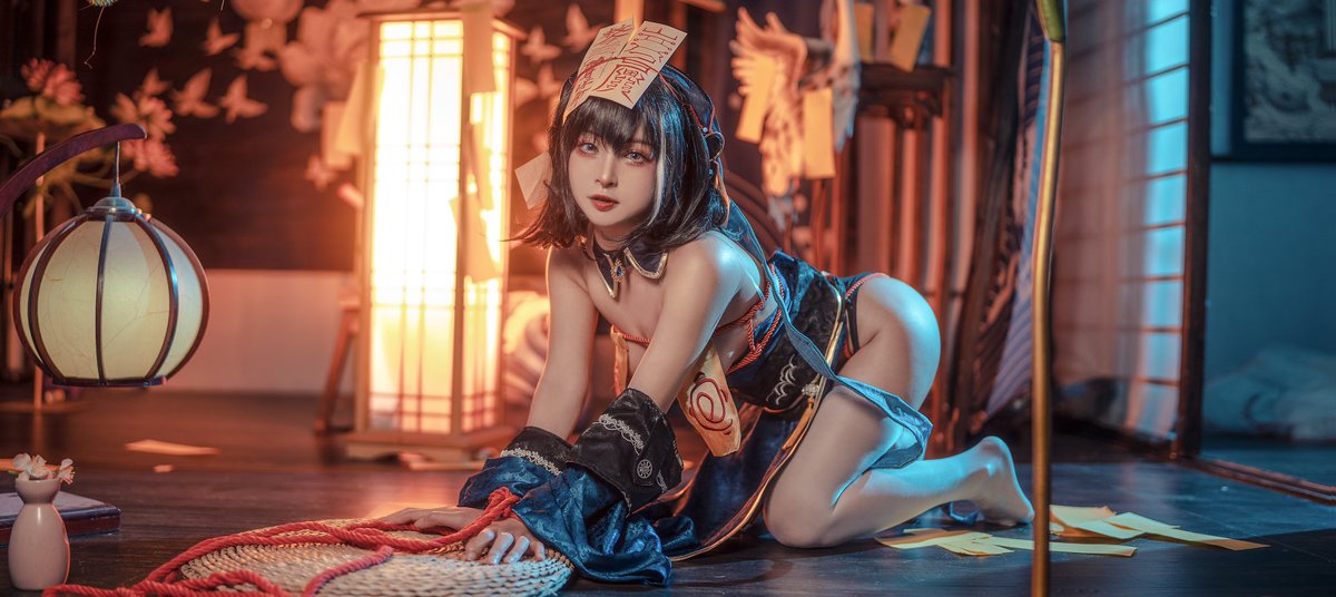 小僵尸来啦！这两天都会发这套 https://t.co/fNqiJdXlCL