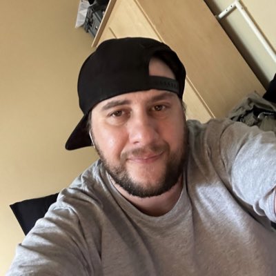 CollinsColema12's tweet photo. #NewProfilePic https://t.co/NHCXId5EX6