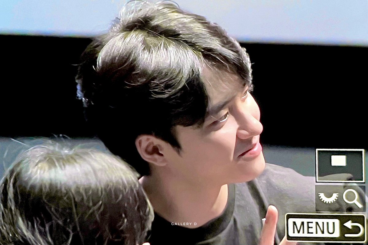 230803

더문 화이팅❤️

#경수 #디오