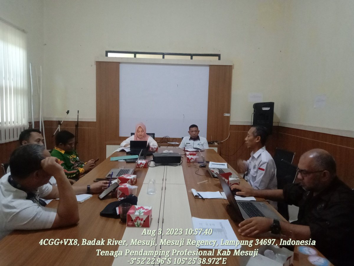 AntonhilmanP's tweet photo. #BaktiPendampimgDesaLampung

Rakor TAPM dengan Dinas PMD, Evaluasi pelaksanaan APBDES 2023 Semester 1 dan RKP Desa 2024
@reka_putra 

#PPDI
#APDESI https://t.co/57X6maTYev