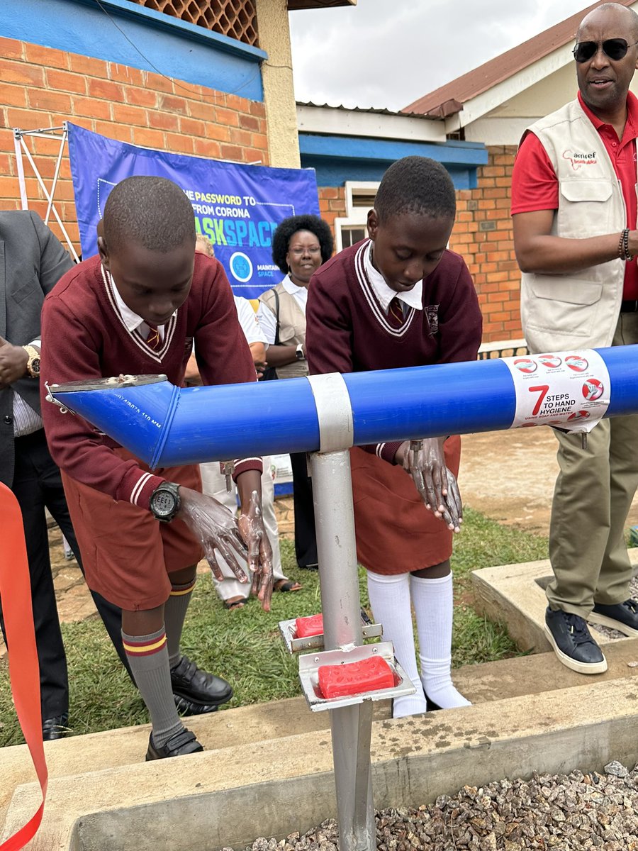 Today, <a href="/Amref_Uganda/">Amref Health Africa in Uganda</a> hands over 18 #WashALot points in Kampala&amp; Wakiso, with <a href="/LouiseEllisUK/">Louise Ellis</a>,  Deputy High Commissioner to Uganda, Amref Global Leadership Team, &amp; Mayor of Rubaga Division present. Proud to witness the impact of <a href="/UKaid/">UK aid</a> &amp; partners for better hygiene &amp; sanitation!