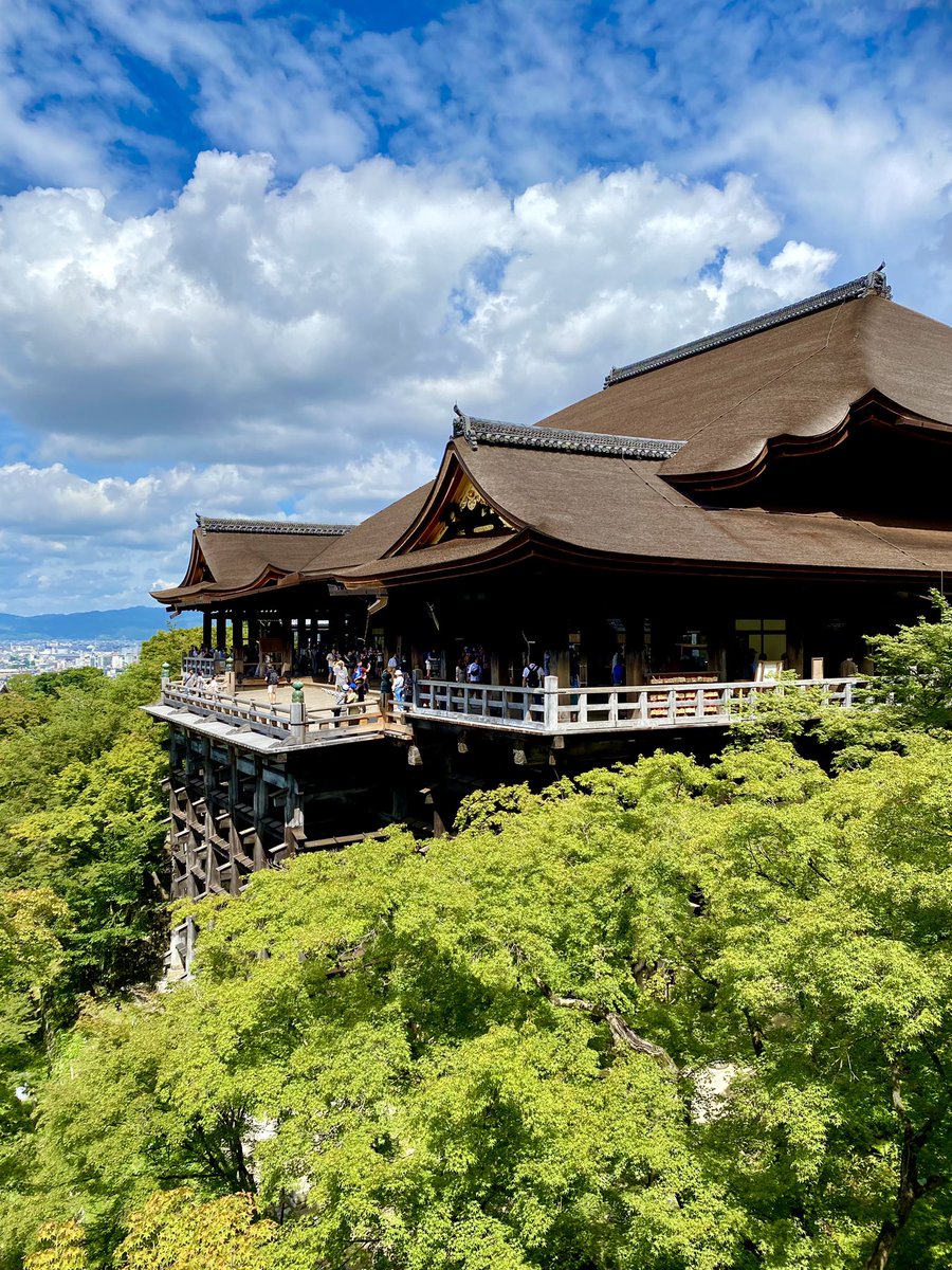 tabimasa's tweet photo. 与那国島＆与論島行けなかった変わりに京都へ。
クソ暑かった���
次は行かせて下さいとお願いしま��た。 https://t.co/xh7XuC3Sup