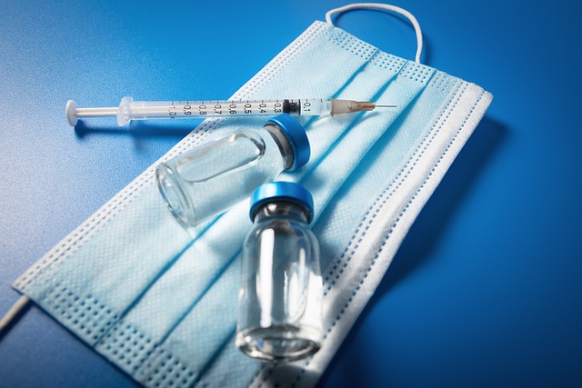 BiotechInvsts's tweet photo. CureVac announces dosing of first participant in phase 2 study of modified #COVID19 mRNA #vaccine candidates developed in collaboration with GSK.
https://t.co/h9hm0aacyD https://t.co/MjCv9ohVz9