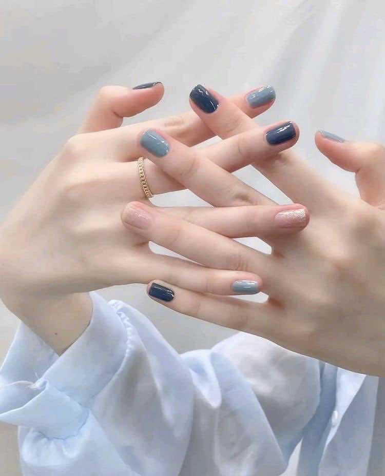 izeChic's tweet photo. #สีชมพู #สีเล็บ #สีฟ้า https://t.co/sSGoKzC2CI