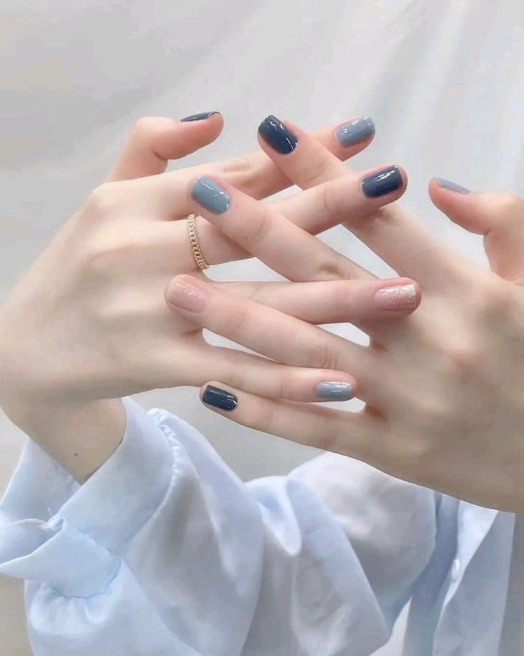 izeChic's tweet photo. #สีชมพู #สีเล็บ #สีฟ้า https://t.co/sSGoKzC2CI