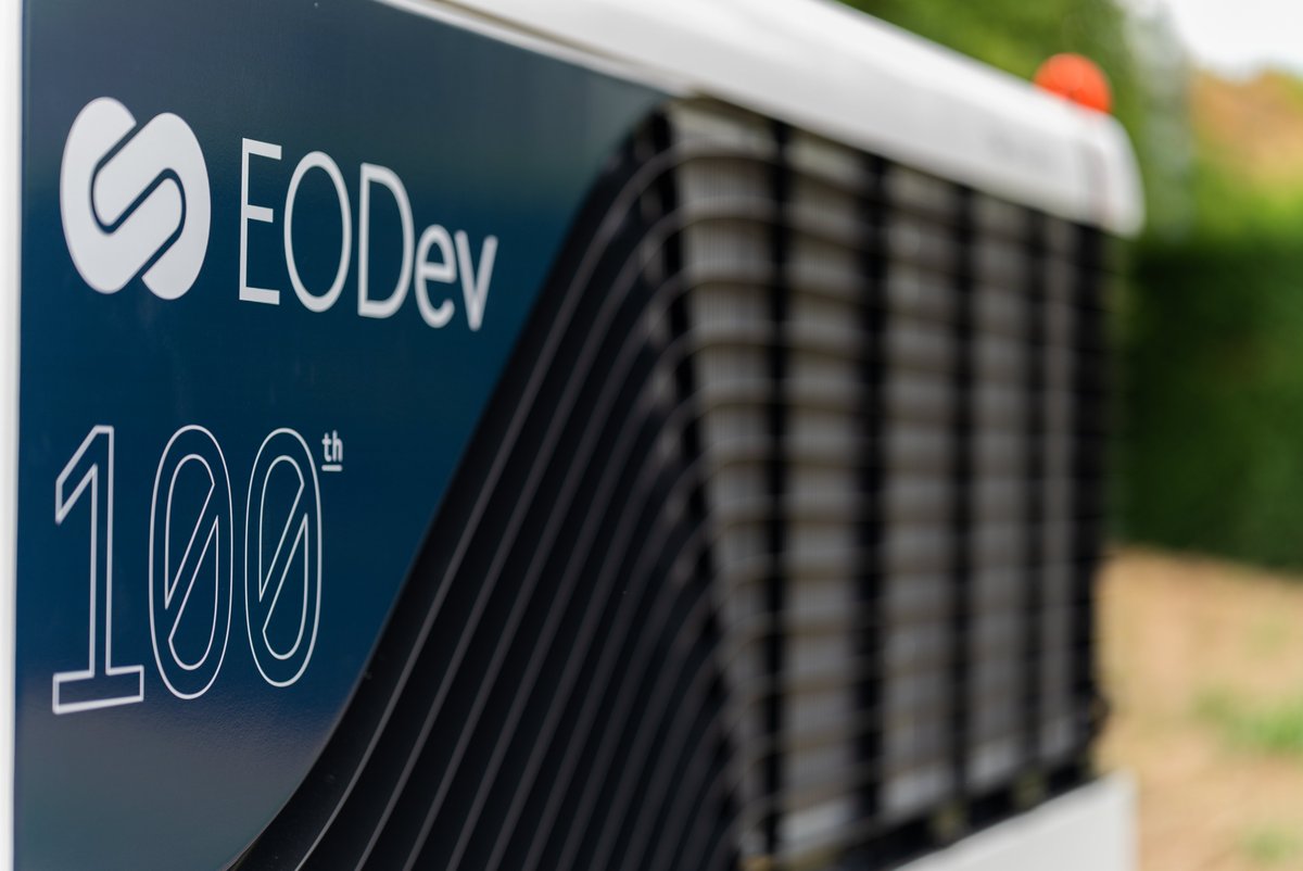 EODev_H2's tweet image. Et de 100 ! ⚡🎊
Nous sommes très heureux et fiers de #fêter notre #100ème GEH2®. Quatre ans après la création d'#EODev c’est un véritablement accomplissement pour l’ensemble de l’équipe qui oeuvre pour une solution #durable qui ouvre la voie de la #transition énergétique.