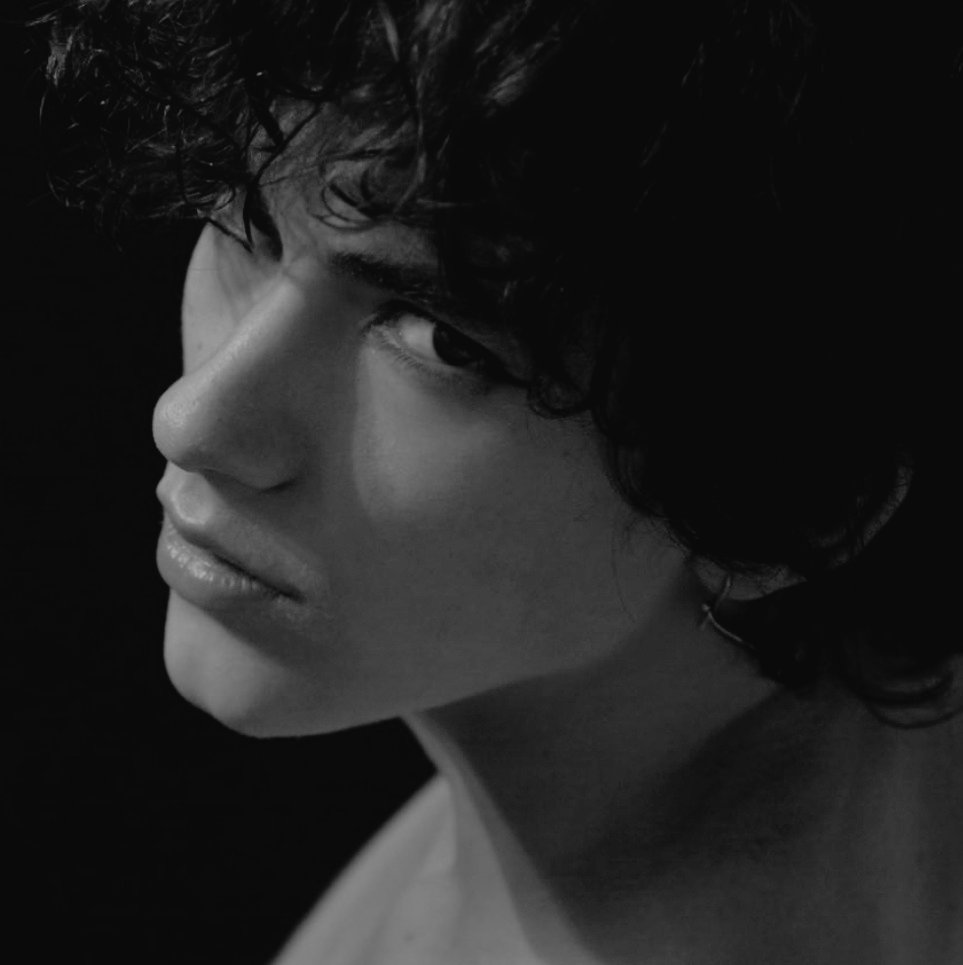 ⠀ 

⠀⠀⠀⠀ㅤ   ❚❚  𝐆𝐀𝐁𝐑𝐈𝐄𝐋 𝐁𝐋𝐀𝐂𝐊  ⁎ 
⠀ㅤ⠀ㅤ  sɪʀɪᴜs' sᴏɴ⠀↺⠀𝕾ᥣᥡ𝗍һᥱrіᥒ
⠀   ㅤㅤ⠀ㅤ❝ 𝓘 ɢᴇᴛ ᴅʀᴜɴᴋ, ʙᴜᴛ
⠀   ㅤ⠀ㅤ⠀ㅤɪᴛ’s 𝒏𝒐𝒕 ᴇɴᴏᴜɢʜ ❞

⠀   ㅤ⠀    ଼⠀——  thrᥱᥲd of shιt
             ▬▬▬▬▬▬▬▬▬▬▬▬▬▬

⠀