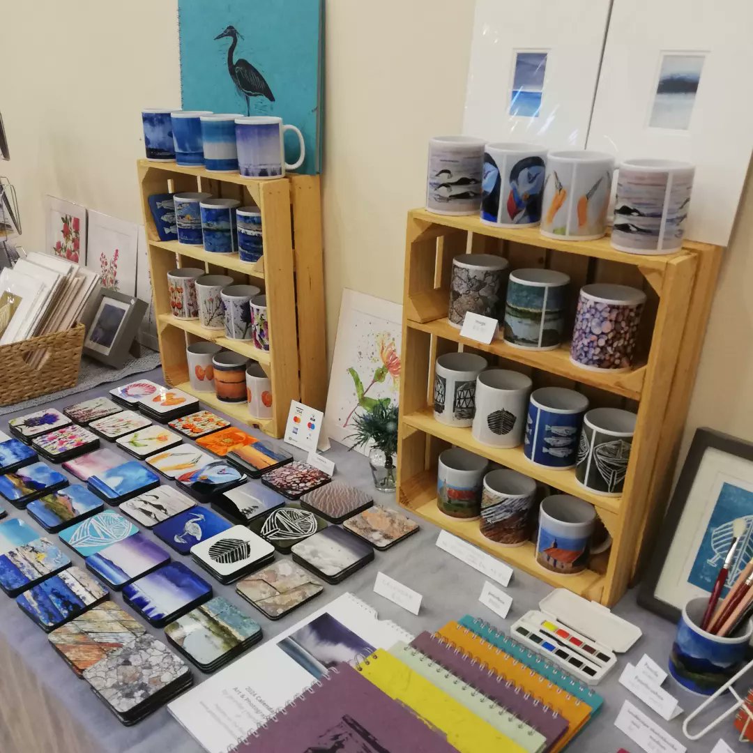 PebblesJennifer's tweet photo. All set up at Gairloch Thursday Market. Here till 4pm. With popup café by The House of Pie. #gairloch #localmarket #nc500 #scottishart #gifts #scottishartist #westerross #whatson #highlands https://t.co/6yjZnQohUF