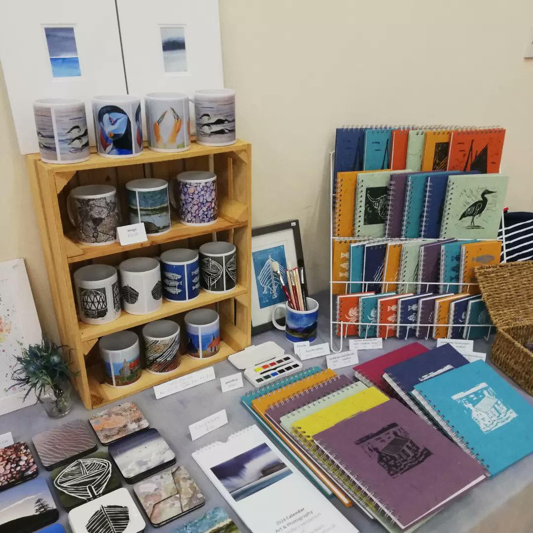PebblesJennifer's tweet photo. All set up at Gairloch Thursday Market. Here till 4pm. With popup café by The House of Pie. #gairloch #localmarket #nc500 #scottishart #gifts #scottishartist #westerross #whatson #highlands https://t.co/6yjZnQohUF