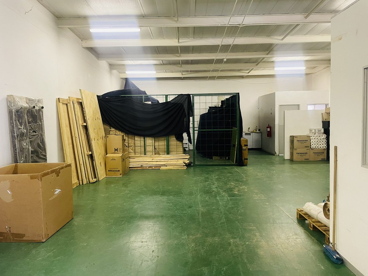 Thapsic93's tweet photo. Most people would think Moving is easy but We are here to make it Easier for you 

Call us for those Quote Requests 
We also offer Storage Services and Transportation within Botswana,CrossBorder and Shipping Overseas

Contact us now at +267 3919985 https://t.co/gqLfSw5LPF