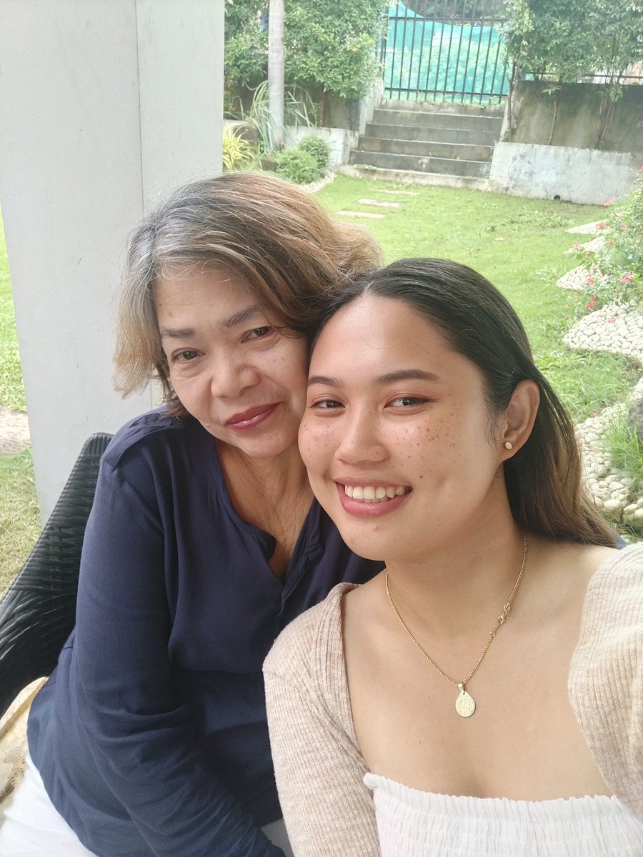 ashlynicooole's tweet photo. Luvin' Tita Eva!!!!! 💙 https://t.co/iz2jCWtUGf