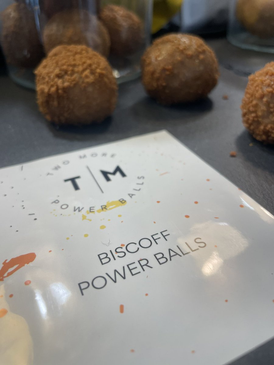 dukescoffeeco's tweet photo. #newstockalert
these #powerballs are packed with #protein they are #glutenfree and loaded with deliciousness 😍
🟢 #biscoff
🟢 #peanut
🟢 #chocolateorange #vegan
Available in both our cafes now! https://t.co/x4g9bsCnh3