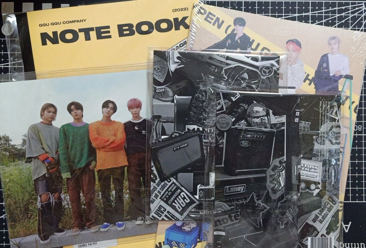 0318cart's tweet photo. ≼ wts lfb • #riasells ≽    

enhypen pc   
↝ ₱ 180 ea + pf + sf   
↝ freebies for miners are on the second pic, 1:1 
↝ onhand   
↝ payo (prio) / dop with dp  
↝ reply 'mine + payo / dop' to claim     

# enhypen jungwon heeseung jay jake sunghoon sunoo ni-ki https://t.co/qOeqoxn83f