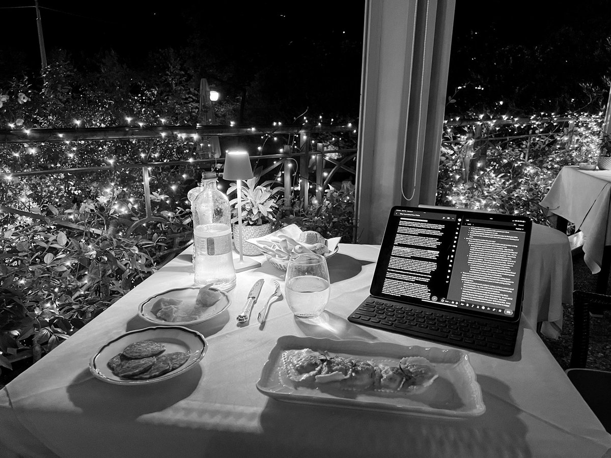 David Perell tweet media