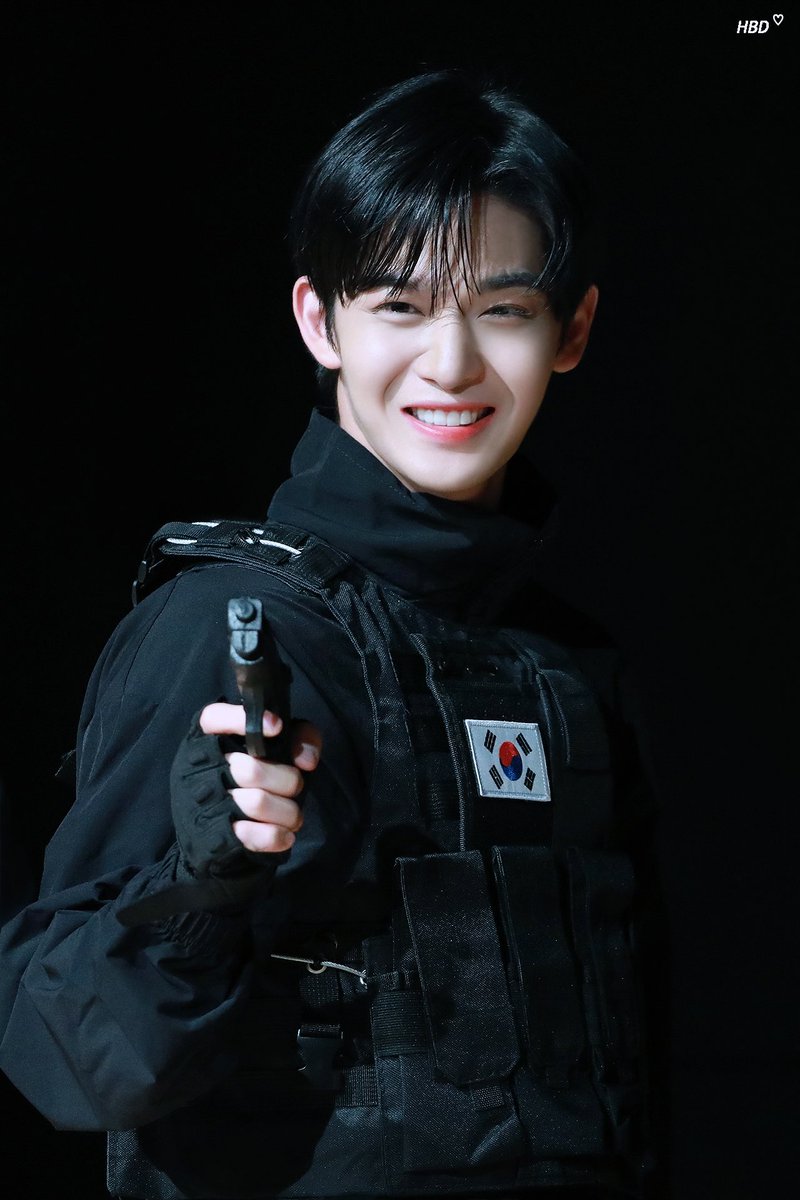 230730 모켓샵 팬싸인회 🌱

이 영화 개봉일 알려줘…✨🤦🏻‍♀️💕

#배진영 #BAEJINYOUNG #CIX #씨아이엑스