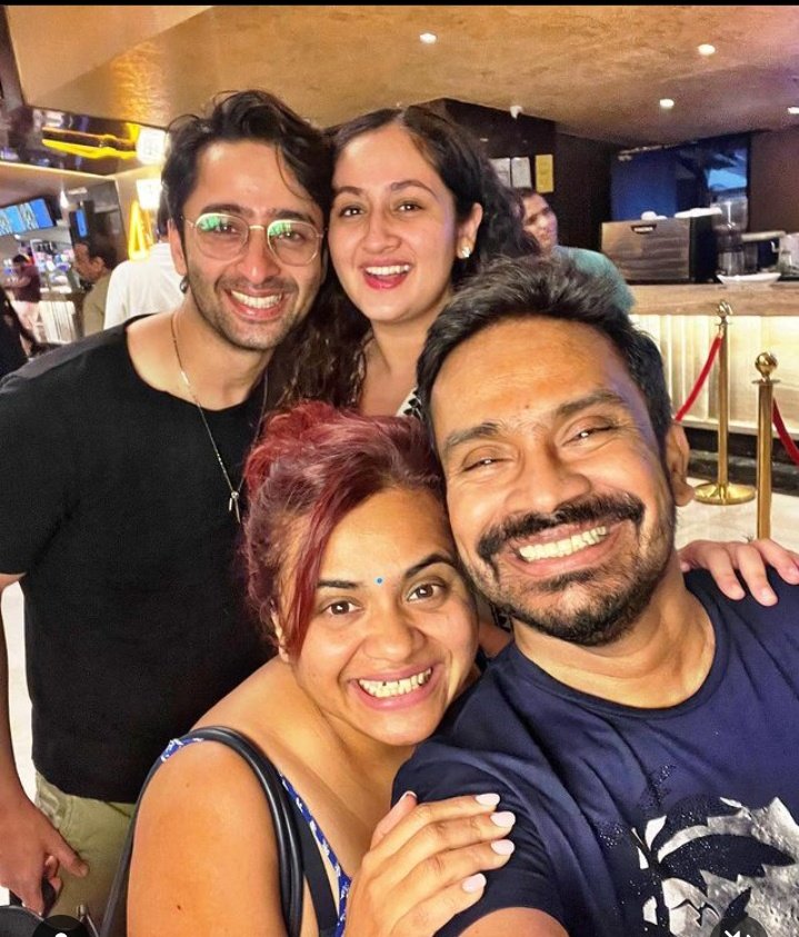 Finally kuch toh Mila janab ka content.
#rucheer pic after long time.

#ShaheerSheikh