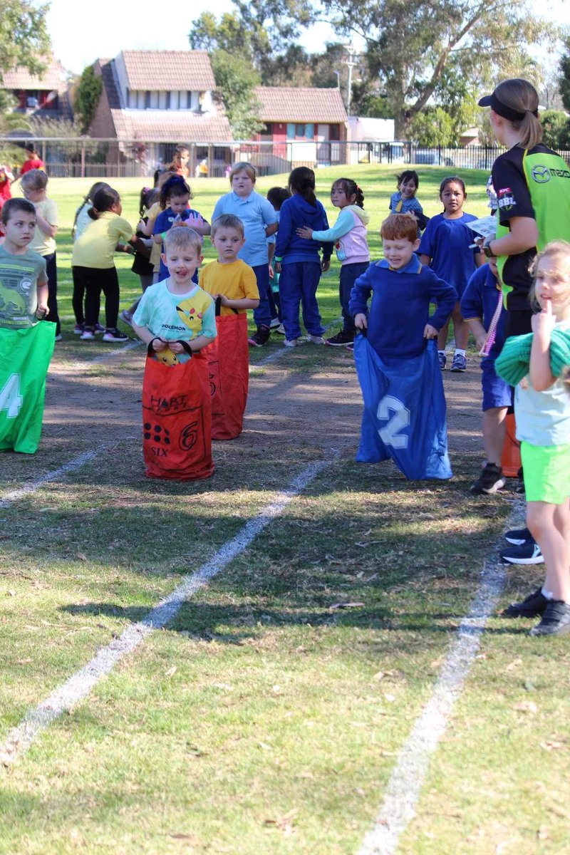 BlackettSchool's tweet photo. Wowsers! It was a fun-filled sporting day at Blackett Public School! Thanks to our wonderful parent spectators and parent helpers. Congrats to our wonderful athletics team! #175yearsofpubliceducation #EdWeek23 #mtdruittmagic #LoveWhereYouLearn https://t.co/KpbdQvuF6C