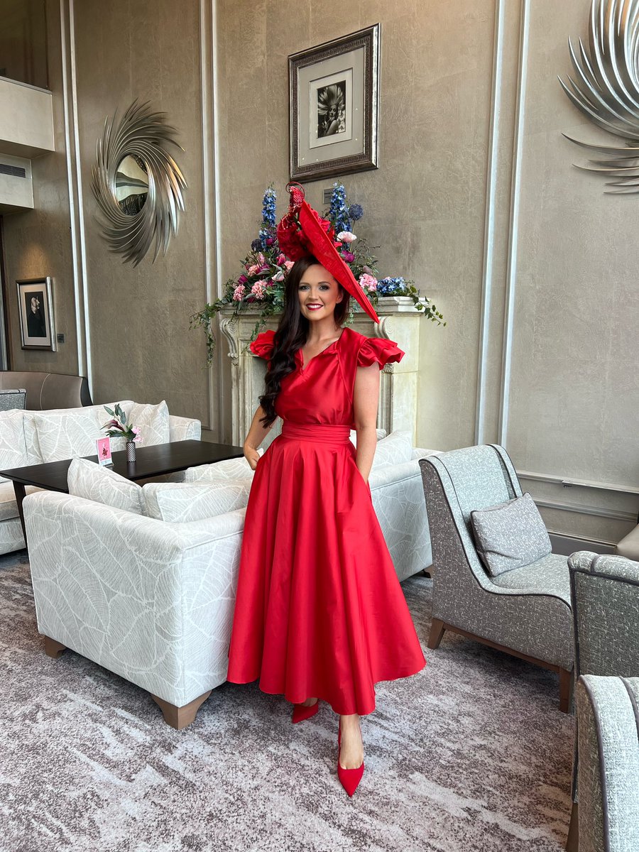 Ready to go! Ladies Day at the Galway Races ❤️