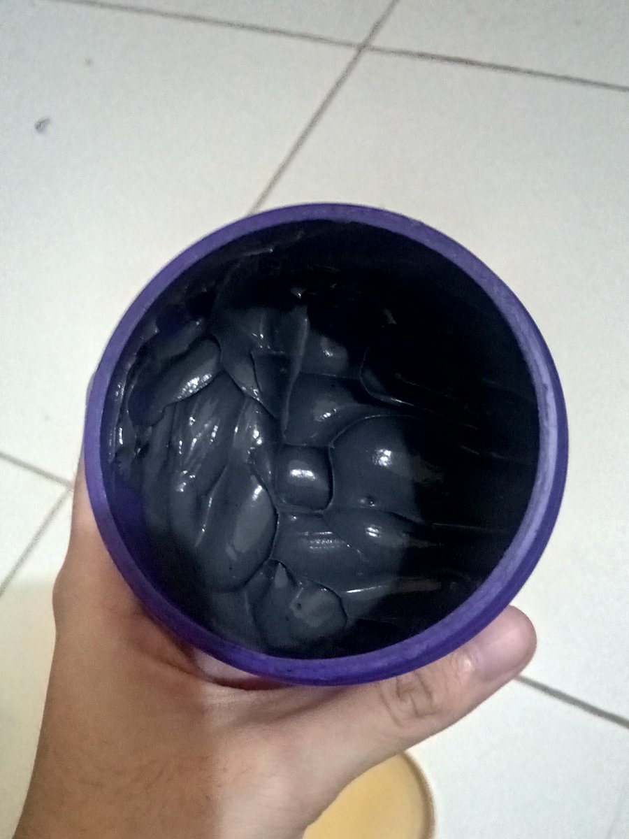 Yang susah ngilangin kutu cobain ini deh. Awalnya beli ini buat rambutku yang frizzy, tapi bukannya gak frizzy malah kutunya yang hilang padahal berkali-kali pake peditox tetep gak mempan, eh pas rutin pake ini 3 hari sekali udah gak pernah gatel lagi.

shope.ee/7Un7FJ6xmK