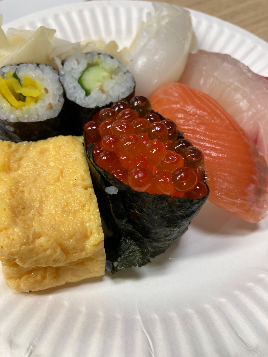 Ohama_ibm's tweet photo. 今日はお寿司🍣食べながらInstanaの勉強します

#instana #instanauts_jp #observability #監視 #横浜 https://t.co/bhFIGbwt7Y