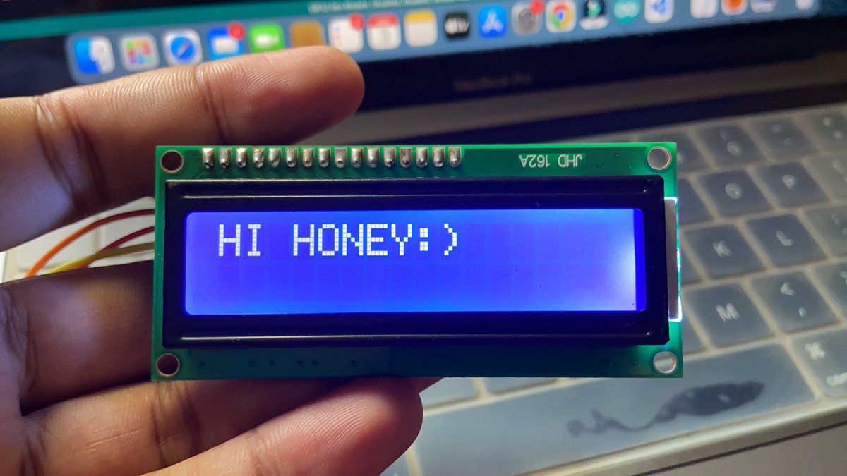 TechnolabC's tweet photo. "Just couldn't resist a little mischief in my project! π Now every time I turn it on, it's a subtle reminder to say 'Hi honey' to my display! #FunTech #ProjectPranks #HiHoney" β€οΈππΊ https://t.co/T8fH3f8tXH