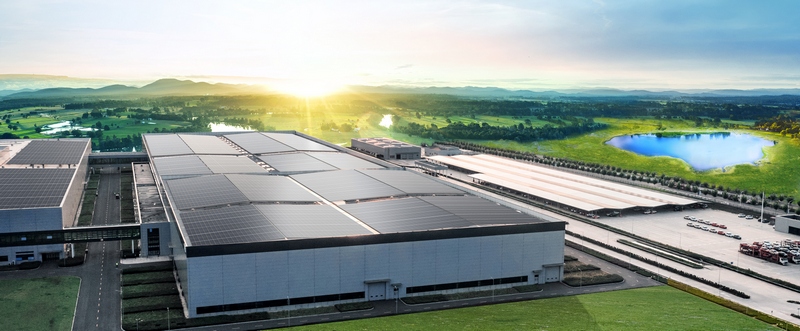 TECHNOSenior1's tweet photo. Fotowoltaika to obecnie w Polsce najchętniej wykorzystywana forma spośród odnawialnych źródeł energii.  Branża przygotowuje się do jesieni, rozważając różne scenariusze.
@TrinaSolar_EU 
https://t.co/nIGsHS1eXb https://t.co/8Pi4cQeEAZ