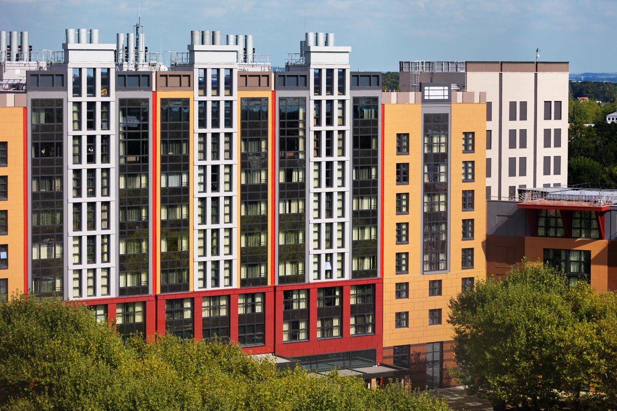 Offrez une expérience inoubliable : avec nos coffrets séjours Magiques ou VIP, la magie se prolonge au-delà des parcs ! Immersion au cœur de l’art Marvel, sérénité de la Nouvelle Angleterre ou appel du Grand Ouest, à vous de choisir.🌟
disneylandparis-business.com/motivation/#pl…