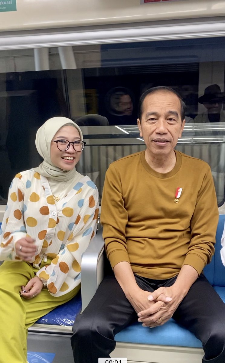 Terima kasih pak <a href="/jokowi/">Joko Widodo</a> 
Sudah berkenan menyapa dan mendoakan David😇🙏🏻
Terbaik punya presiden🥰