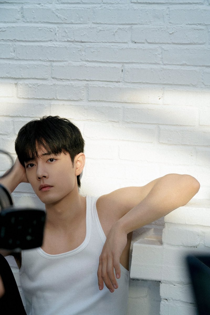 헐ㄷㄷ 얼굴 정말 폭룡적이다..