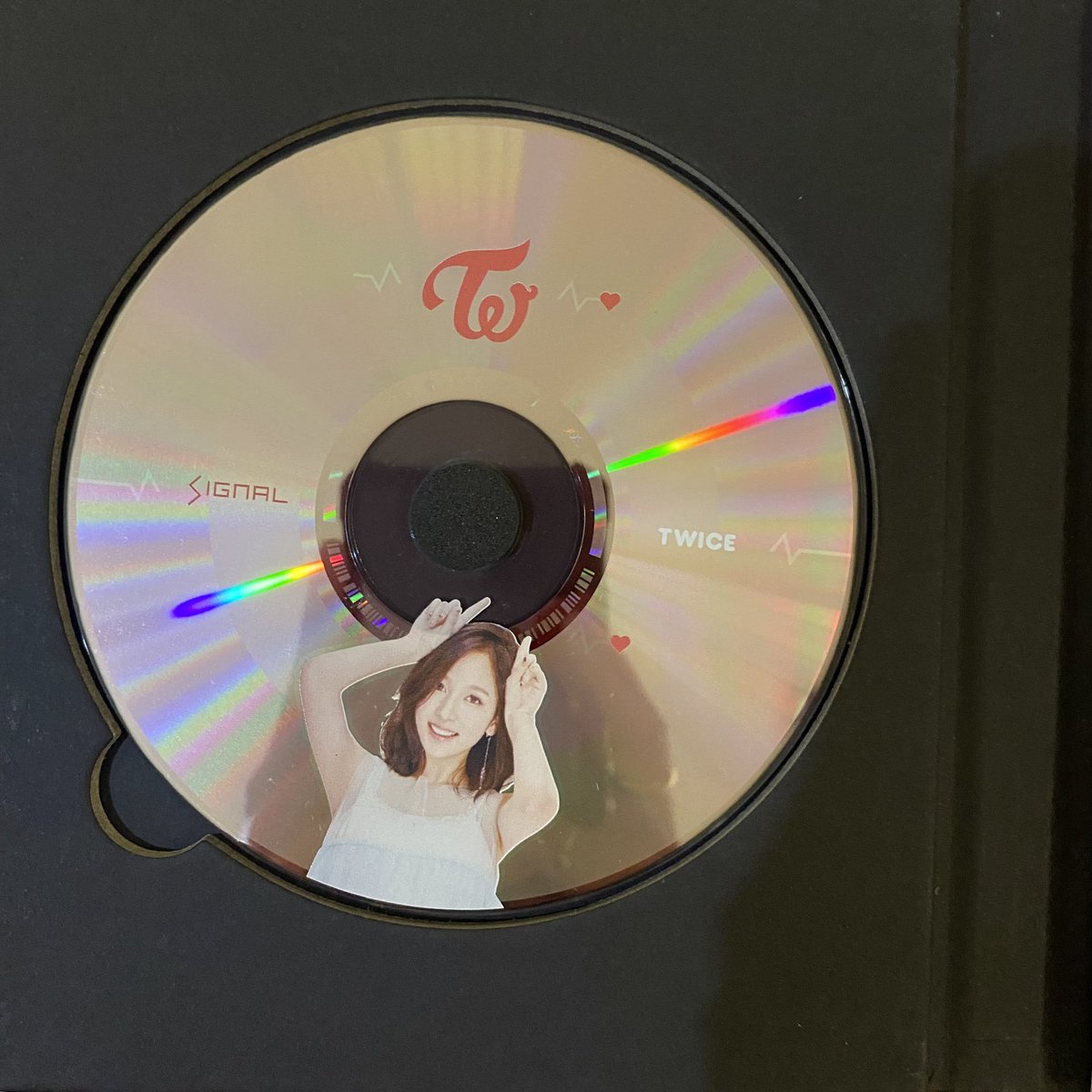 KployMart's tweet photo. 🖇️ wts lfb twice ph onhand 

 𓏳 Twice Signal Unsealed Album (B version)
        ╰ ₱80 - payo 
        ╰ Mina CD and OT9 Postcard

🗒️: gcash
🚚:  sco or direct ggx https://t.co/Mgpkh5cEKN