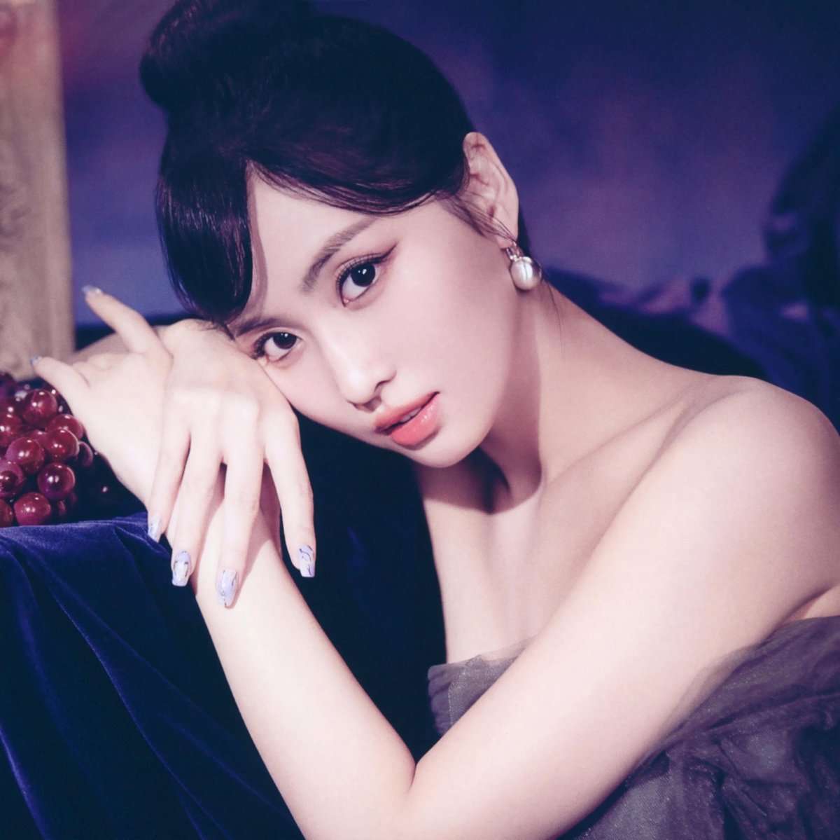 ミュージシャン momomo MISAMO JAPAN 1st Mini Album 'Masterpiece' Jacket Shooting