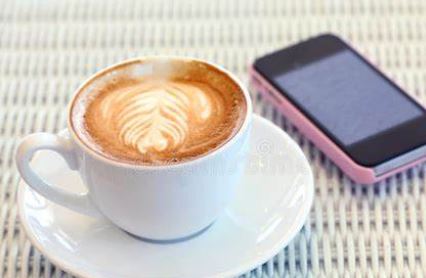 MPSNewham's tweet photo. Do you go out for lunch? Or a coffee?
Do you leave your phone on the table?
It can take a thief seconds to walk past and take it
#Putitaway
#Outofview https://t.co/H8bbItPHpv