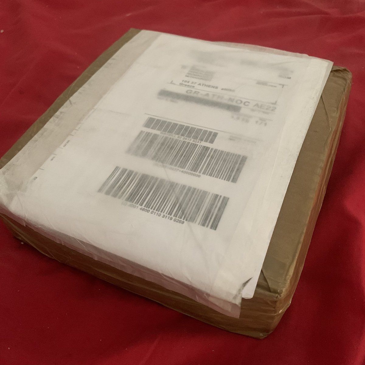 JasonSimpsonArt's tweet photo. Super fast delivery @DHLexpress from @tabularasacarrara (Instagram) #Italy of finishing tools I couldn’t get hold of here in #Athens
#DayEarly carborundum blocks, diamond discs, rifflers & rasps #IAmComplete I’ve got 10 #Sculpture’s to finish now 😊 #metaxourgeio #Greece https://t.co/Q0FspxiIZH