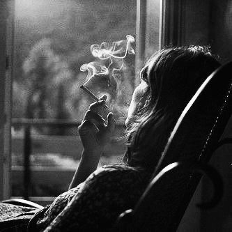 gnelson19561's tweet image. uncontained
our swirling worry
ciggy clouds 
of billowing frozen

#contain #enneadpoet