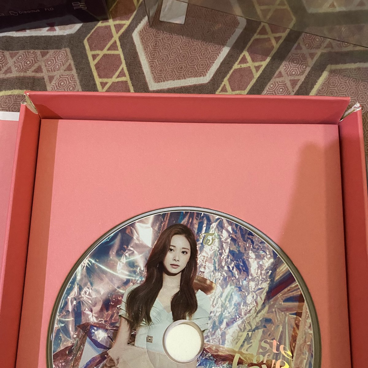 KployMart's tweet photo. 🖇️ wts lfb twice ph onhand 

 𓏳 Twice TOL Unsealed Album (Inlove version)
        ╰ ₱80 - payo 
        ╰ Tzuyu CD

🗒️: gcash
🚚:  sco or direct ggx https://t.co/ClrI9UaAbL