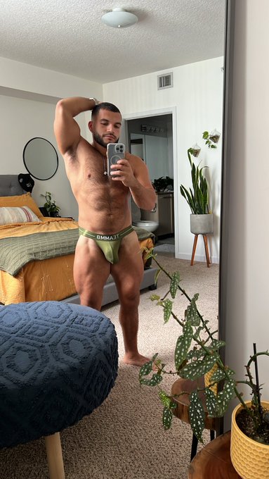 Almost the weekend 🔥 https://t.co/HAwkn5fjUL