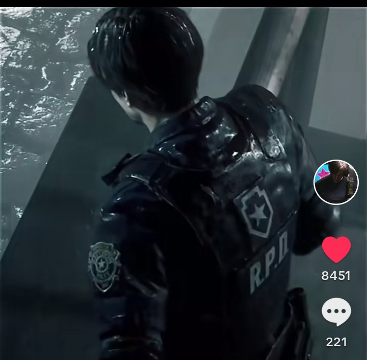 RedfeildCl85890's tweet photo. Oh...oh my...🤭

I guess I found my side of TikTok https://t.co/0zHdQxYWDA