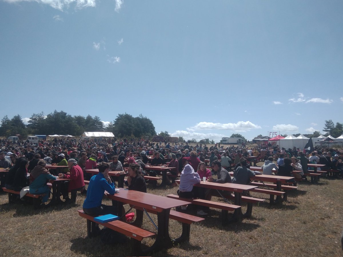martinbodrero's tweet photo. Et jusqu'à samedi c est parti pour les #Resistantes sur le Larzac ! Je vous raconte ça et je vous prépare un article pour la fin du mois sur @bastamedia_ :) #ecologie https://t.co/DCZgLdLJCl