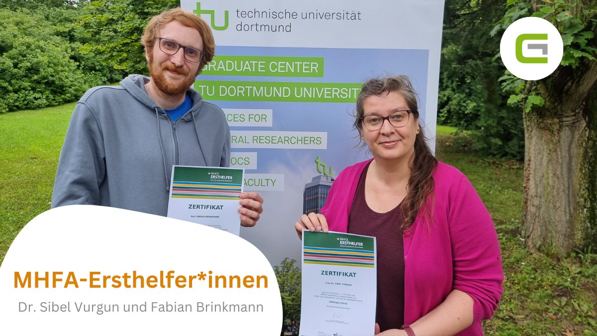 Gute Neuigkeiten: Dr. Sibel Vurgun &amp; Fabian Brinkmann  sind nun zertifizierte #MHFA-Ersthelfer*innen! So können Sie Personen in herausfordernden Situationen nun noch gezielter unterstützen &amp; ggf. relevante Anlaufstellen vermitteln. Mehr Infos zum Programm: mhfa-ersthelfer.de/de/
