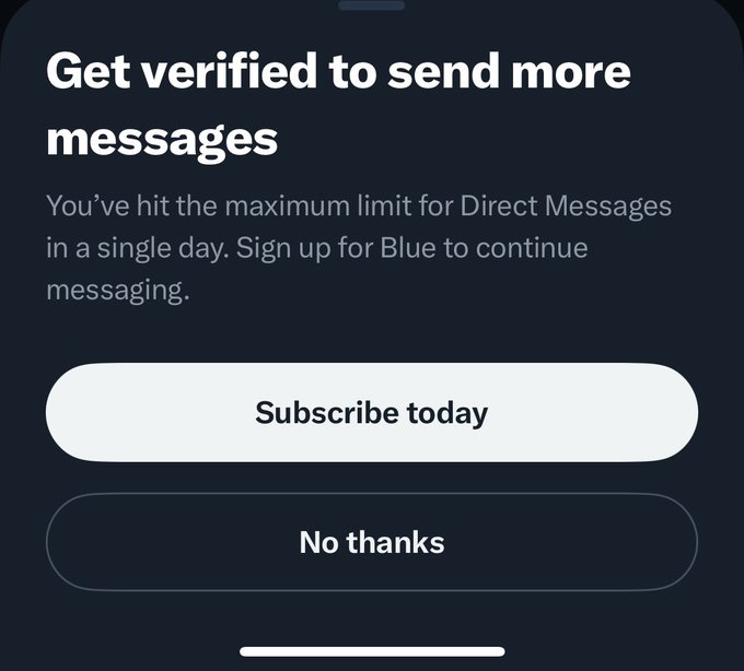 This is why I don't respond to a lot of DMs. Specially to graphic artists messaging me about their work<a href="/tag/throne"class="tags"><span>#throne</span></a><a href="/tag/wishlist"class="tags"><span>#wishlist</span></a>