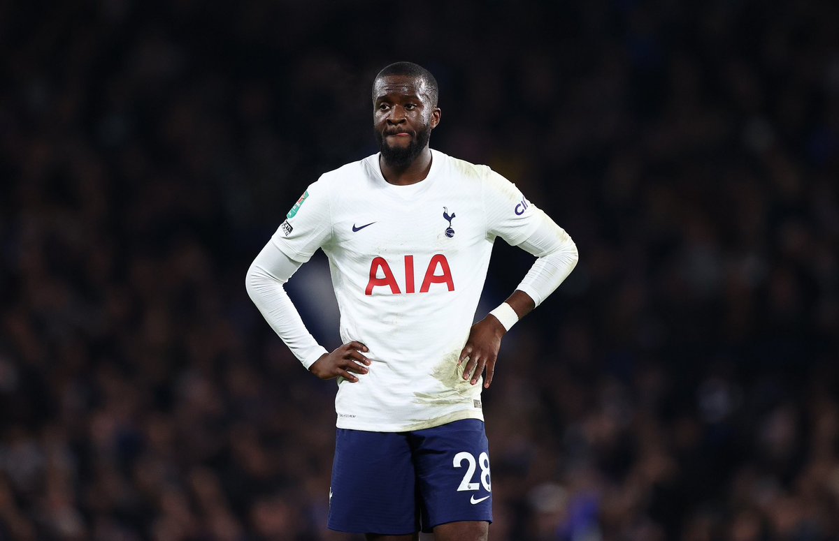 FabrizioRomano's tweet photo. Galatasaray are now considering Tanguy Ndombele as an option for the midfield. Discussions took place to be informed on conditions of the deal. 🟡🔴

Fred deal looks complicated for Gala, no agreement and currently in stand-by. https://t.co/a9mFdrdXBm