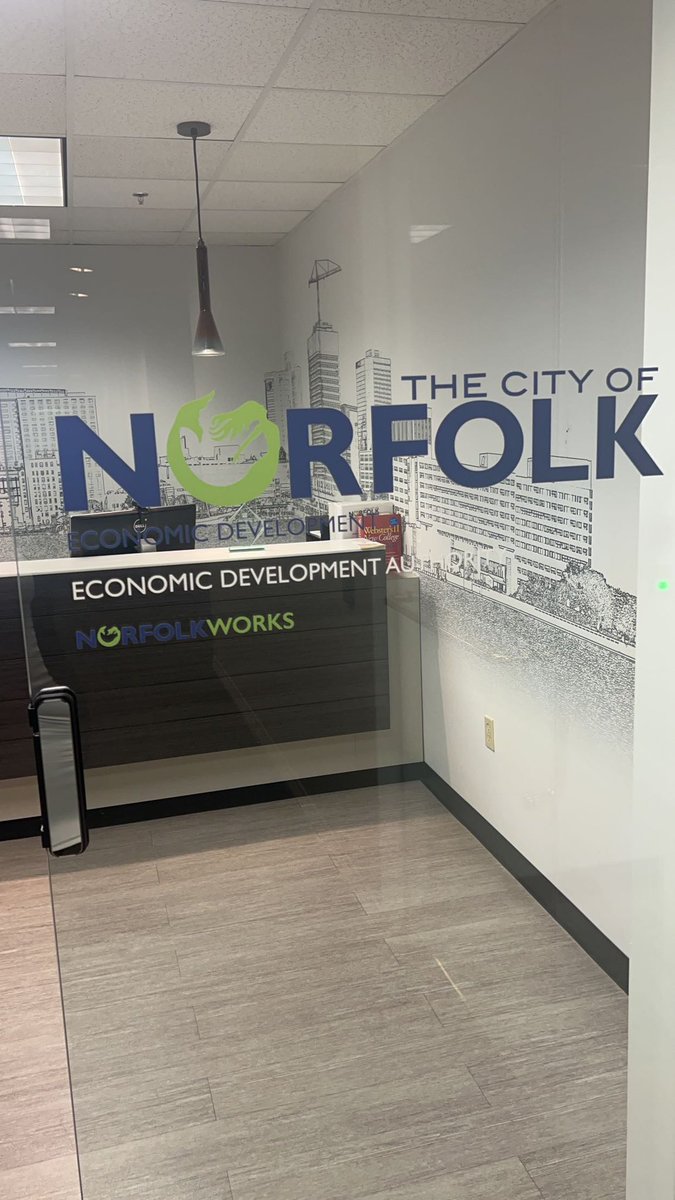 ExperienceCurry's tweet photo. I strive to have connections with my City &amp; Im so blessed to be in a position of growth! Thanks Norfolk Economic team for pouring into me🚀 #CommercialRealEstate https://t.co/DIO7faB2G6