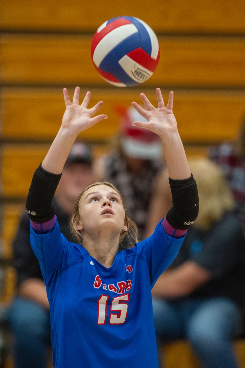 Brian_Haenchen's tweet image. 🏐preview! Area setters to watch.

@bellebrown_06, @madsnbrownvb26, @a_graves2, @HinshawMacy, @avahunter25, @emerymoorre, @makenna_rankins, @janie_ransom, @_leahrichmond, @ThomasAysa, @urban_kennedy, @KamrynUtley.

indystar.com/story/sports/h…