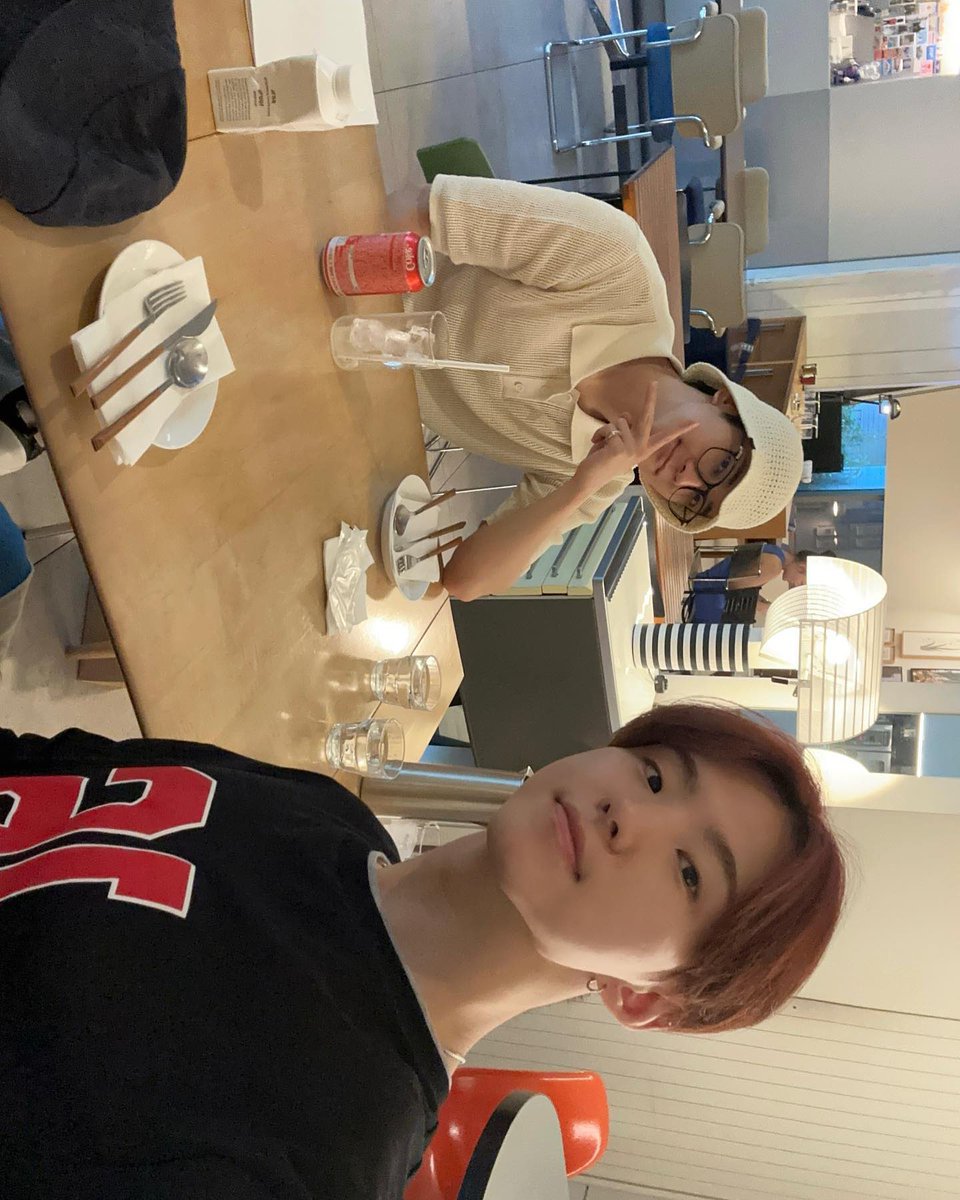 산수 tweet media