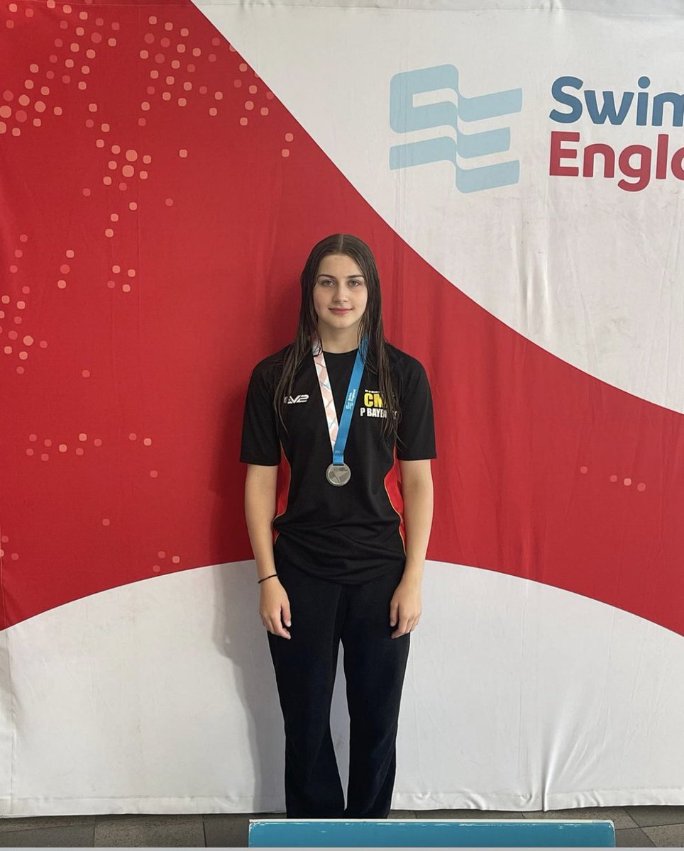 CMKSwimmingClub's tweet photo. Poppy Baybutt smashed out a new pb to grab the 🥈in the 200m free.

#sesummermeet23 https://t.co/DWG7sBqBXR