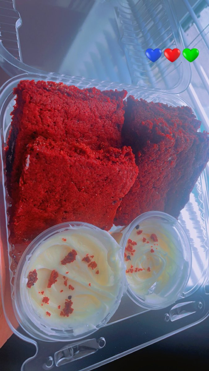 Ashia_G's tweet photo. August Bookings going fast get them orders in ‼️🫶🏾🥰
#Charleston #sc #cake #decorator #dippedtreats 

https://t.co/Szo8f57Hbd https://t.co/7qmNYahxfK