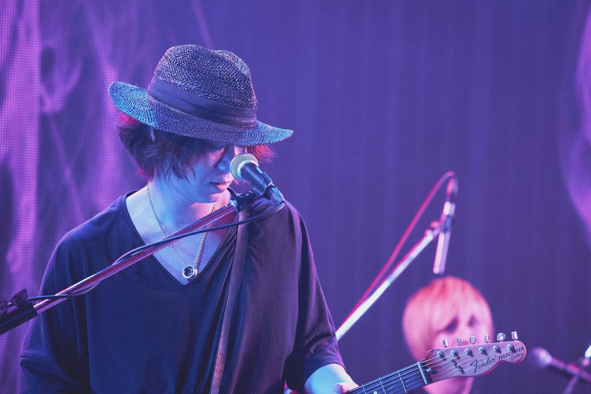 eSofficial2's tweet photo. 【あと1週間!!】

2023.8.10(木)青山RiZM

eStrial presents「time_ways_throwback」

出演 eStrial／joppin:cal／the god and death stars

OPEN 18:30／START 19:00
前売¥4,500(+1drink)

🎫 https://t.co/YaKyTaBVhf

photo by @Lc5_Aki https://t.co/WIYfADodk3